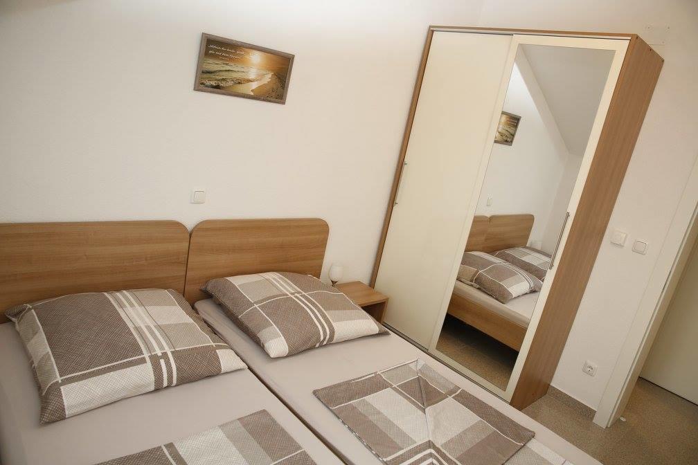 Apartments Simic فوديس المظهر الخارجي الصورة