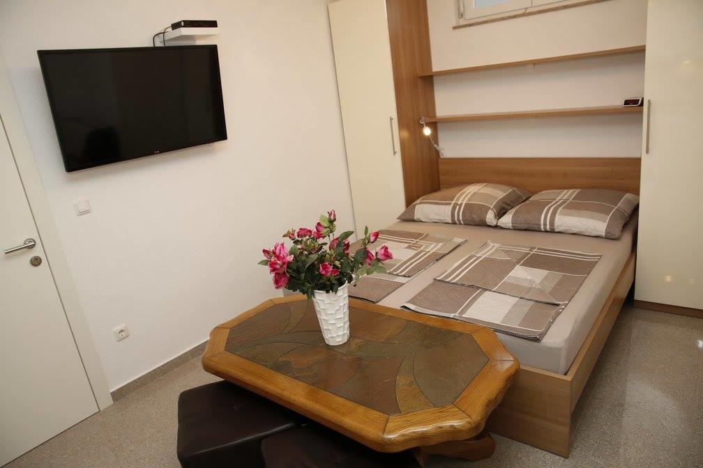Apartments Simic فوديس المظهر الخارجي الصورة